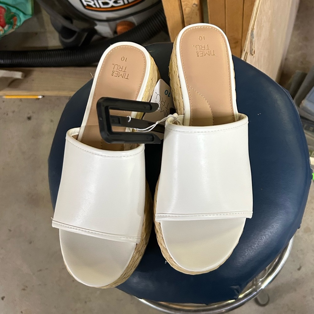 Time and Tru Women's Raffia Platform Slide Sandals NWT - Picture 3 of 6